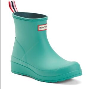 HUNTER
Waterproof Play Short Rain Boots
